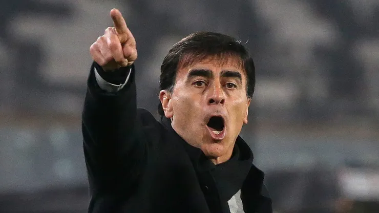 - Gustavo Quinteros tecnico do Grêmio