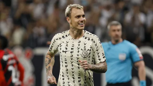 Róger Guedes em partida pelo Corinthians. (Photo by Ricardo Moreira/Getty Images)