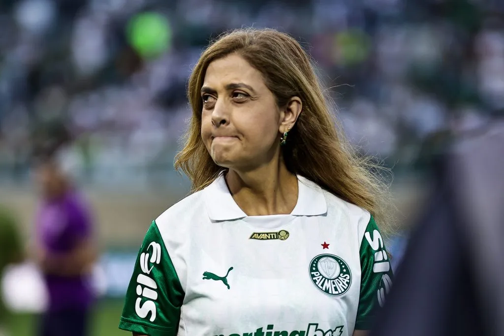 SP – BARUERI – 12/04/2025 – BRASILEIRO A 2025, PALMEIRAS X CORINTHIANS –  Leila Pereira presidente do Palmeiras antes da partida contra o Corinthians no estadio Arena Barueri pelo campeonato Brasileiro A 2025. Foto: Fabio Giannelli/AGIF