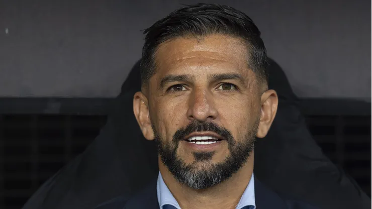 Emiliano durante confronto contra o Racing na Sul-Americana de 2024.