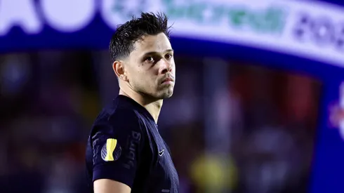 SP – BRAGANCA PAULISTA – 16/01/2025 – PAULISTA 2025, BRAGANTINO X CORINTHIANS – Angel Romero jogador do Corinthians durante partida contra o Bragantino no estadio Nabi Abi Chedid pelo campeonato Paulista 2025. Foto: Marcello Zambrana/AGIF