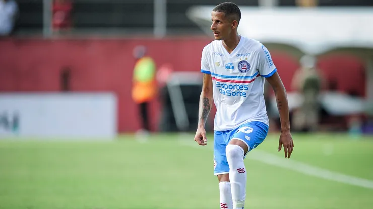 Luciano Juba jogador do Bahia durante partida contra o Vitoria no estadio Barradao pelo campeonato Baiano 2024.