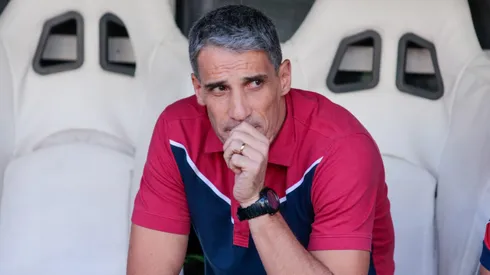 Vojvoda durante confronto contra o Grêmio no Brasileirão 2023.