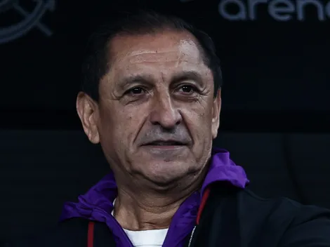 Atacante da base marca hat-trick e pede chance com Ramón Díaz no Corinthians