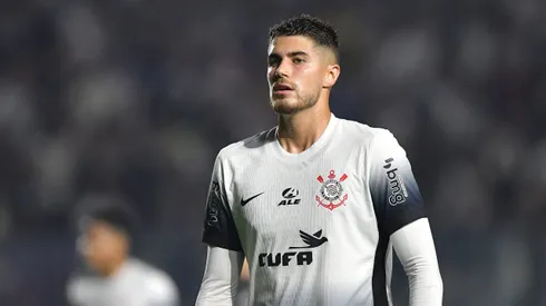 Pedro Raul jogador do Corinthians durante partida contra o Vasco no estadio Sao Januario pelo campeonato Brasileiro A 2024.