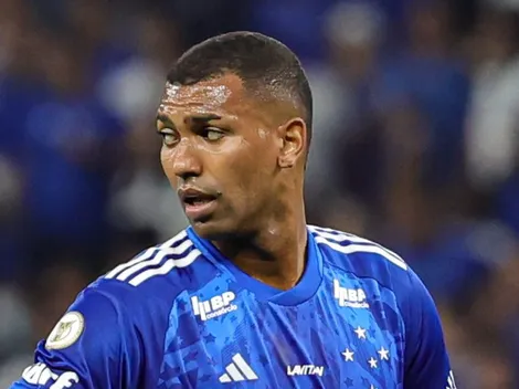 Walace toma atitude na web e assunto 'ferve' no Cruzeiro