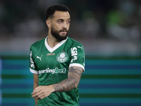 Felipe Anderson dá a volta por cima e torcida do Palmeiras exalta meia