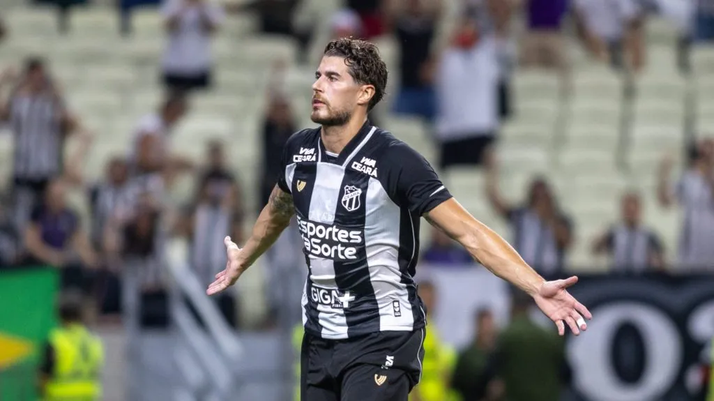 Pedro Raul jogador do Ceará