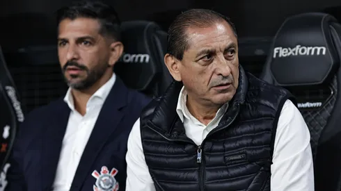 Ramon Diaz técnico do Corinthians durante partida contra o Fluminense no estádio Arena Corinthians pelo campeonato Brasileiro A 2025. Foto: Fabio Giannelli/AGIF