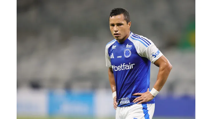 Marlon jogador do Cruzeiro emprestado ao Grêmio