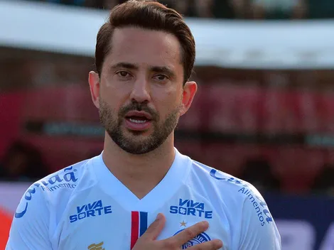 Torcida do Bahia aponta culpado por derrota: "Aposentado"