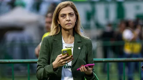 SP – BARUERI – 12/04/2025 – BRASILEIRO A 2025, PALMEIRAS X CORINTHIANS – Leila Pereira presidente do Palmeiras antes da partida contra o Corinthians no estadio Arena Barueri pelo campeonato Brasileiro A 2025. Foto: Fabio Giannelli/AGIF