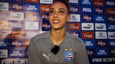 Jogadora Yanne em coletiva com o Bahia – (Fotos: Letícia Martins/EC Bahia)