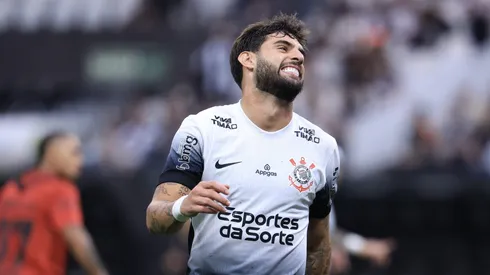 Yuri Alberto lamenta chance perdida em Corinthians x Sport. Foto: Marcello Zambrana/AGIF