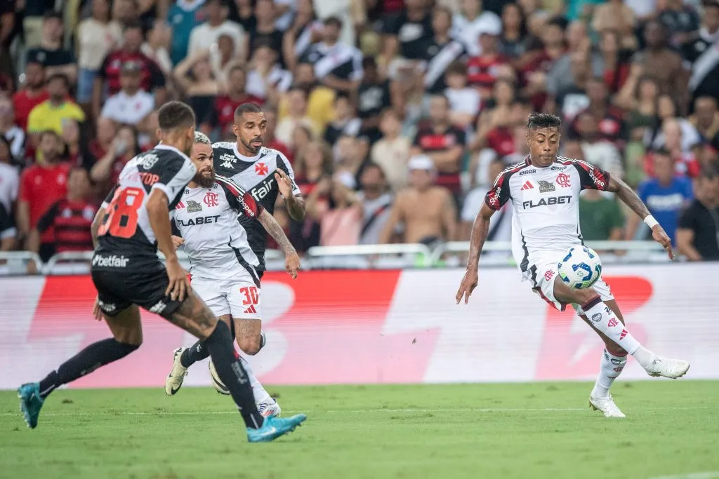 Bruno Henrique jogador do Flamengo durante partida contra o Vasco no estadio Maracana pelo campeonato Brasileiro A 2025. Foto: Thiago Ribeiro/AGIF