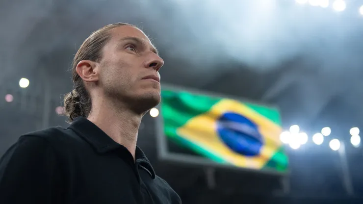 Filipe Luís, técnico do Flamengo. Foto: Thiago Ribeiro/AGIF