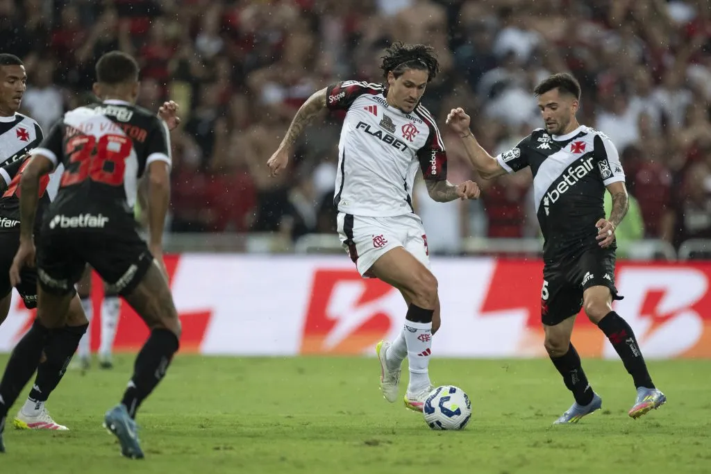 Vasco x Flamengo pelo Brasileirão 2025. Foto: Jorge Rodrigues/AGIF
