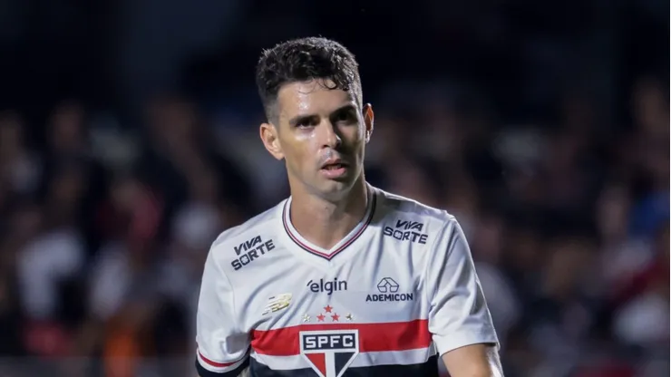 Oscar teve a situação atualizada no São Paulo.