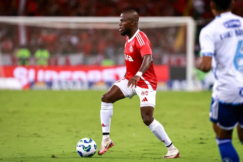 Enner Valencia jogador do Internacional durante partida contra o Cruzeiro no Beira-Rio pelo campeonato Brasileiro A 2025. Foto: Maxi Franzoi/AGIF