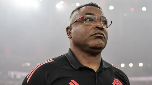 Roger Machado técnico do Internacional durante partida contra o Flamengo no estádio Maracanã pelo campeonato Brasileiro A 2025. Foto: Thiago Ribeiro/AGIF