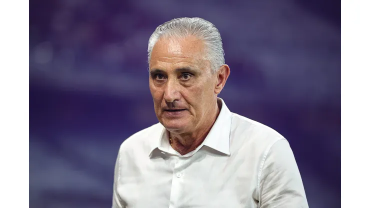 Tite durante confronto entre Cruzeiro x Flamengo no Brasileirão de 2023.