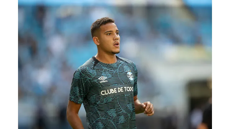 Gustavo Martins jogador do Grêmio