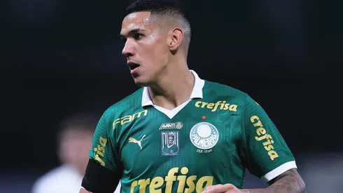 Naves jogador do Palmeiras