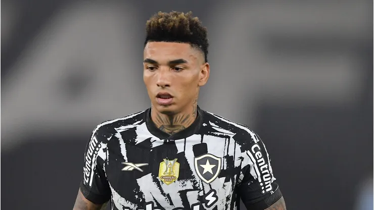 Igor Jesus tem situação atualizada no Botafogo.