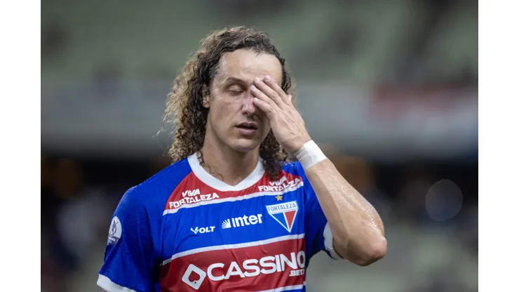 CE - FORTALEZA - 15/03/2025 - CEARENSE 2025, FORTALEZA X CEARA -David Luiz jogador do Fortaleza lamenta durante partida contra o Ceara no estadio Arena Castelao pelo campeonato Cearense 2025. Foto: Lucas Emanuel/AGIF