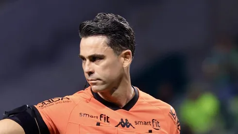 Dirigente do Internacional não gostou da escolha de Flávio Rodrigues de Souza.
