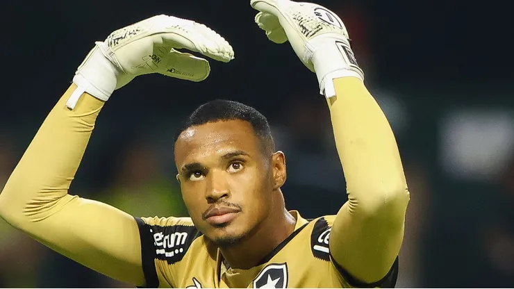 John recebeu recado no Botafogo.