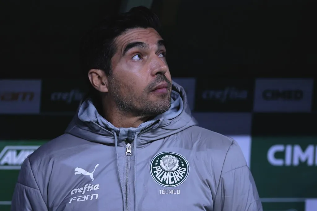 SP – SAO PAULO – 27/08/2023 – BRASILEIRO A 2023, PALMEIRAS X VASCO – Abel Ferreira tecnico do Palmeiras durante partida contra o Vasco no estadio Arena Allianz Parque pelo campeonato Brasileiro A 2023. Foto: Ettore Chiereguini/AGIF