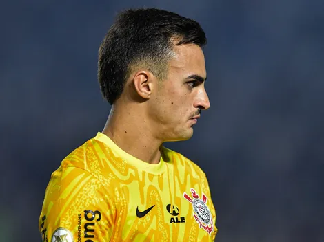 Hugo Souza sai em defesa de Matheus Donelli no Corinthians
