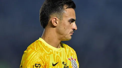 Matheus Donelli durante confronto contra o Vasco no Brasileirão 2024.