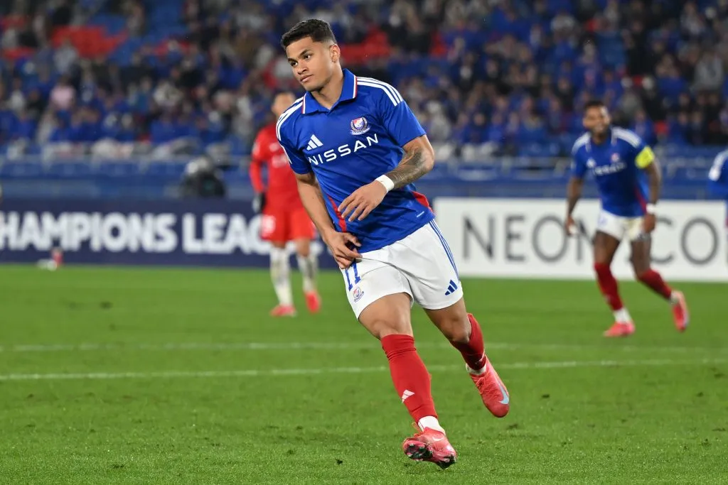 YOKOHAMA, JAPAN – MARCH 11: Yan Matheus of Yokohama F.Marinos celebrates after scoring the team’s third goal during the AFC Champions League Elite Round of 16 second leg match between Yokohama F.Marinos and Shanghai Port at Nissan Stadium on March 11, 2025 in Yokohama, Kanagawa, Japan. (Photo by Kenta Harada/Getty Images)