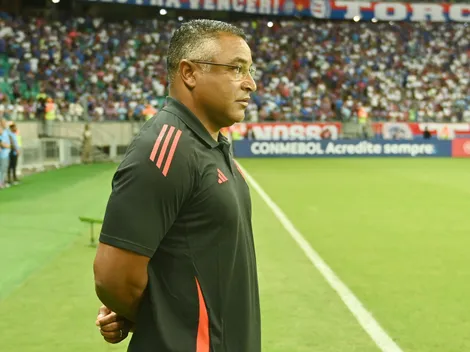 Roger Machado 'se derrete' por titular do Internacional e explica mudança