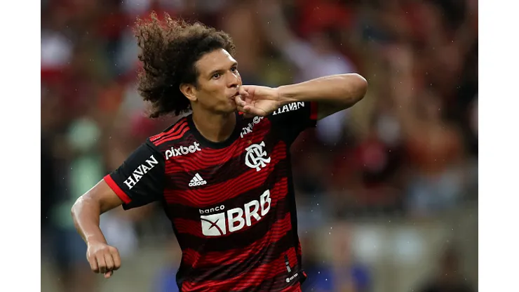 Willian Arão jogando no Flamengo em 2022