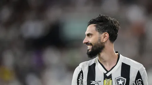 RJ – RIO DE JANEIRO – 26/04/2025 – BRASILEIRO A 2025, BOTAFOGO X FLUMINENSE – Mastriani jogador do Botafogo durante partida contra o Fluminense no estadio Engenhao pelo campeonato Brasileiro A 2025. Foto: Thiago Ribeiro/AGIF