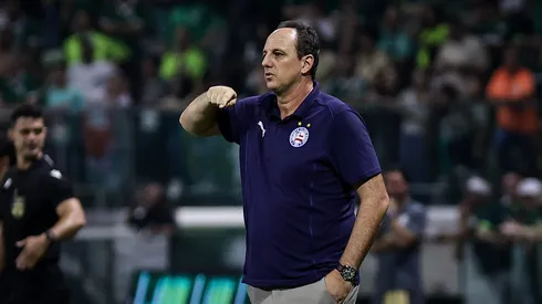 SP – SAO PAULO – 27/04/2025 – BRASILEIRO A 2025, PALMEIRAS X BAHIA – Rogerio Ceni tecnico do Bahia durante partida contra o Palmeiras no estadio Arena Allianz Parque pelo campeonato Brasileiro A 2025. Foto: Fabio Giannelli/AGIF