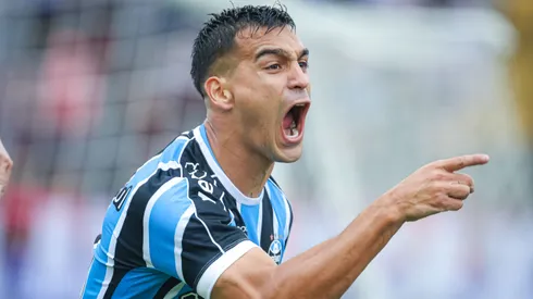 Franco Cristaldo jogador do Gremio comemora seu gol durante partida contra o Caxias no estadio Centenario pelo campeonato Gaucho 2024.