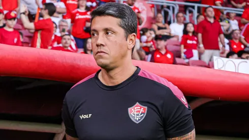 Carpini durante partida contra o Internacional no Brasileirão de 2024. Foto: Maxi Franzoi/AGIF