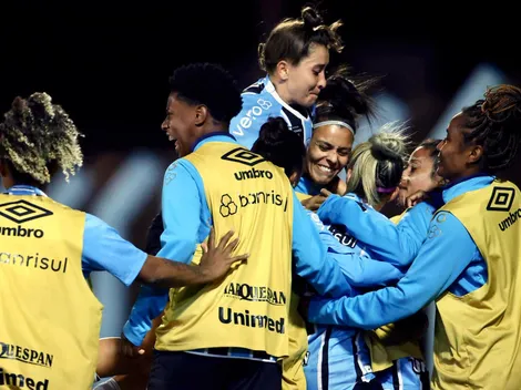 Com dois gols de Claudia Pina, Grêmio empata com o Inter no Brasileirão Feminino