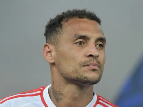 Internacional surpreende e toma decisão sobre Alan Patrick e Vitão