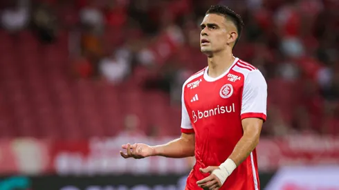 Borre jogador do Internacional durante partida contra o Avenida no estadio Beira-Rio pelo campeonato Gaucho 2025.