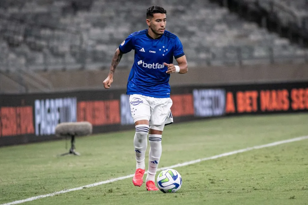 William durante partida contra o Vasco no Campeonato Brasileiro de 2023. Foto: Fernando Moreno/AGIF