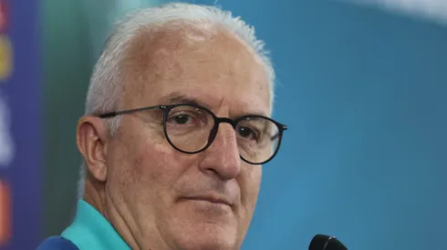 Dorival durante entrevista coletiva na Seleção Brasileira em 2024.