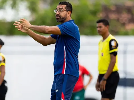 Técnico do Bahia fala sobre a atuação da equipe contra o Flu e exalta a entrega das jogadoras