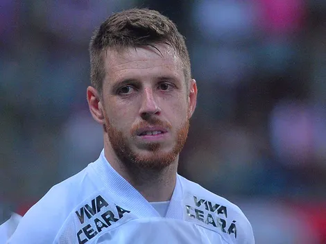 Léo Condé muda titulares do Ceará após atualização de Aylon