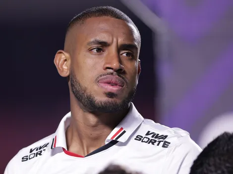 São Paulo vence na Copa do Brasil mas torcida não perdoa André Silva