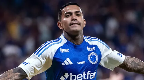 Dudu comemorando gol em Cruzeiro x Mirassol, no Mineirão. Foto: Gustavo Aleixo/Cruzeiro